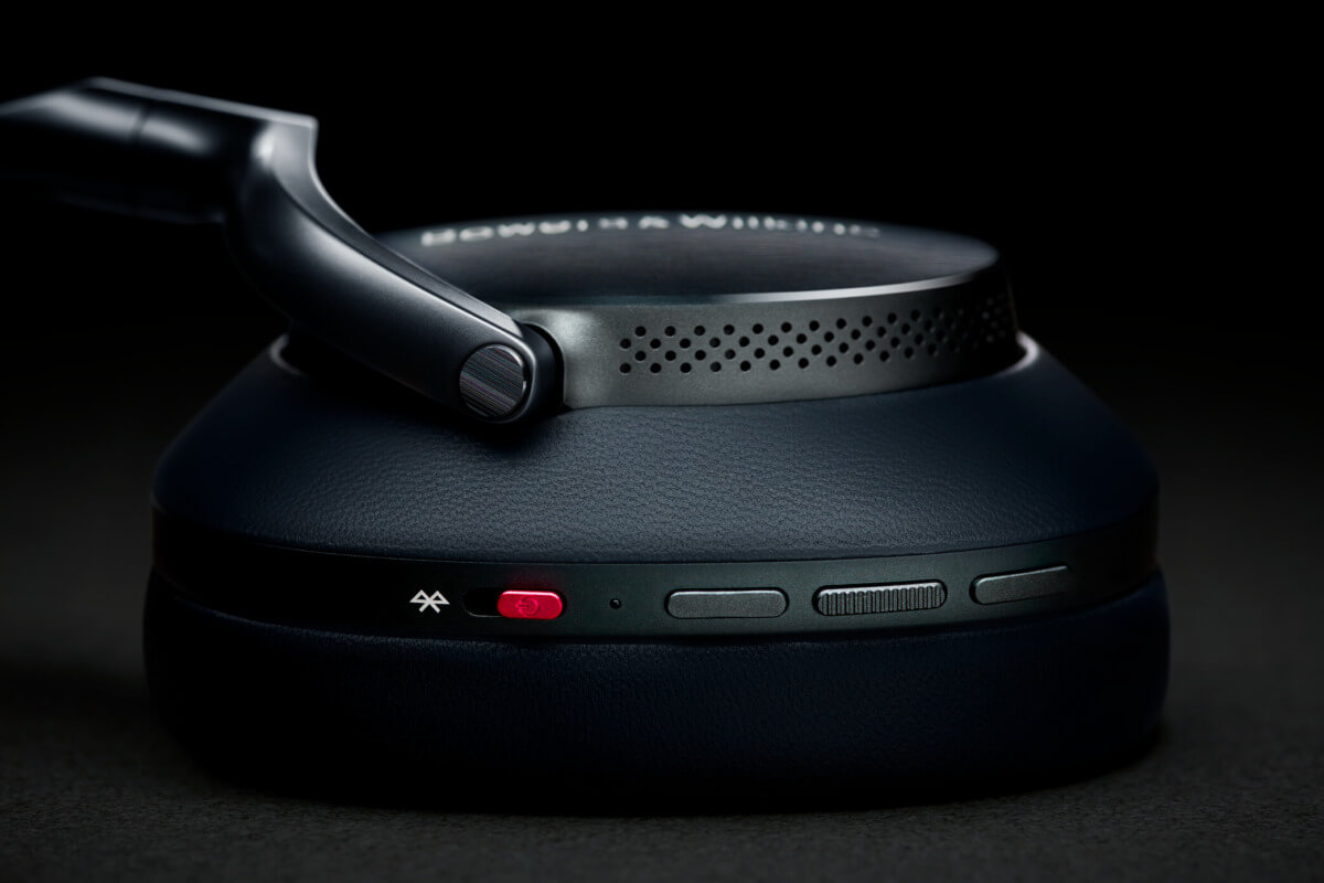 Bowers & Wilkins
