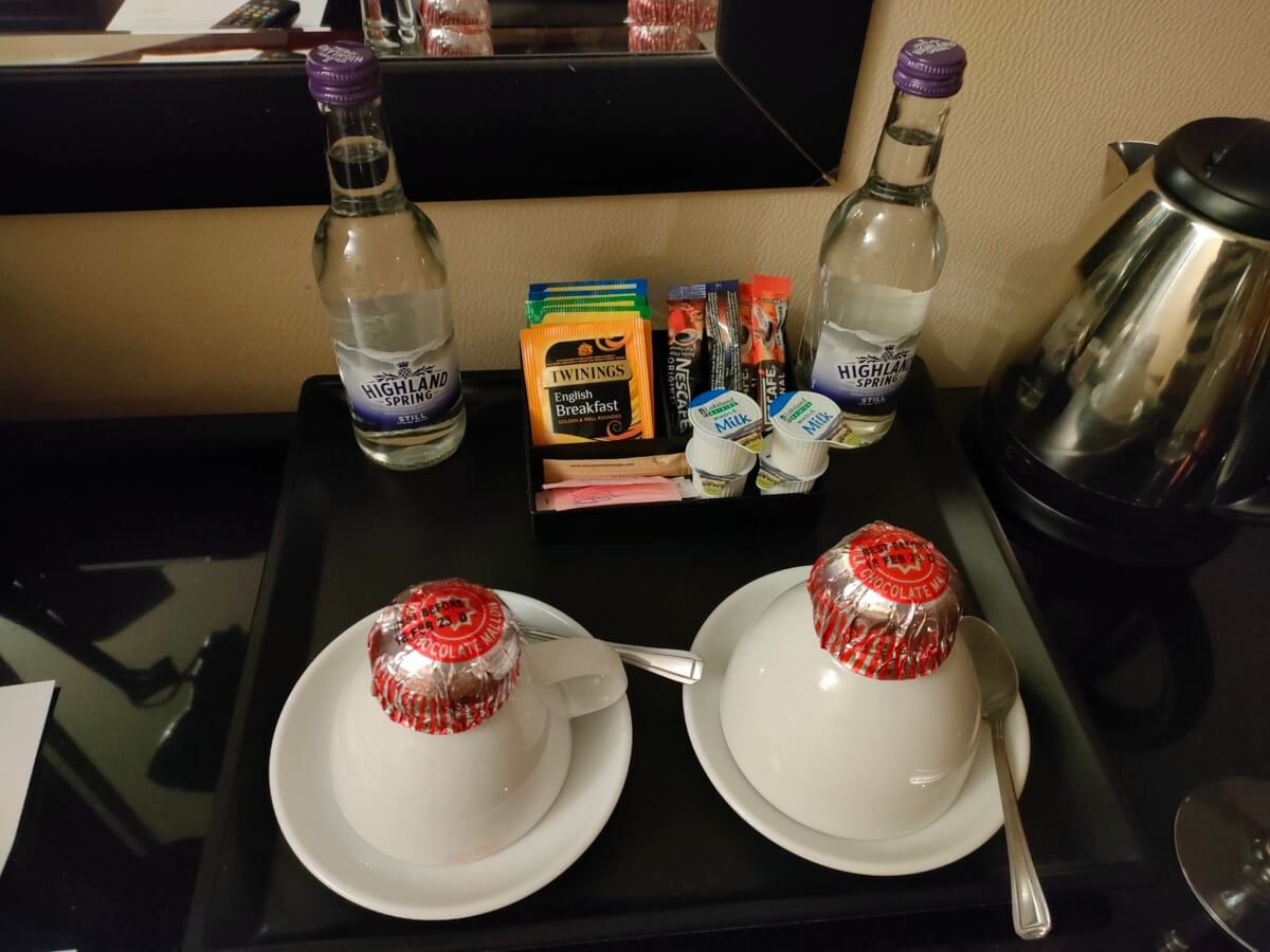angel's share hotel