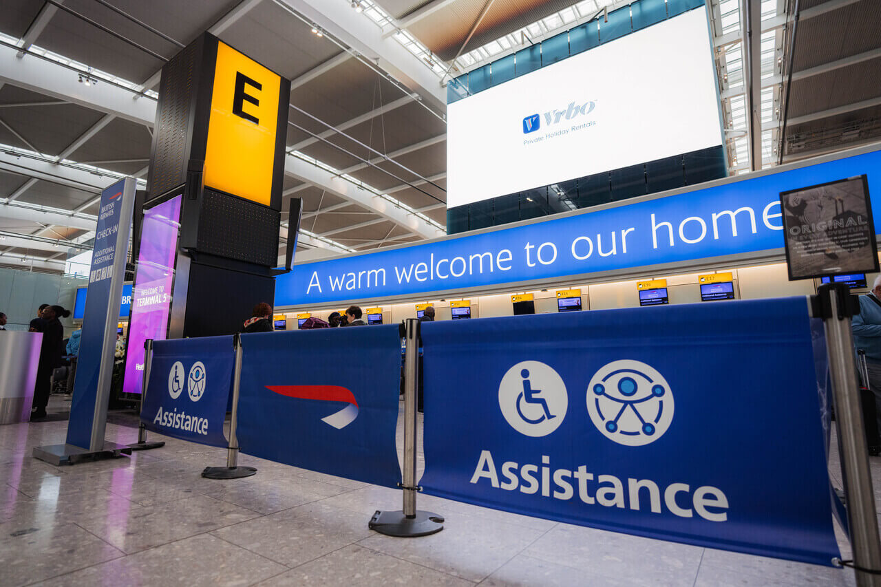 British_Airways-Heathrow_Terminal_5_Check-In_Additional_Assistance