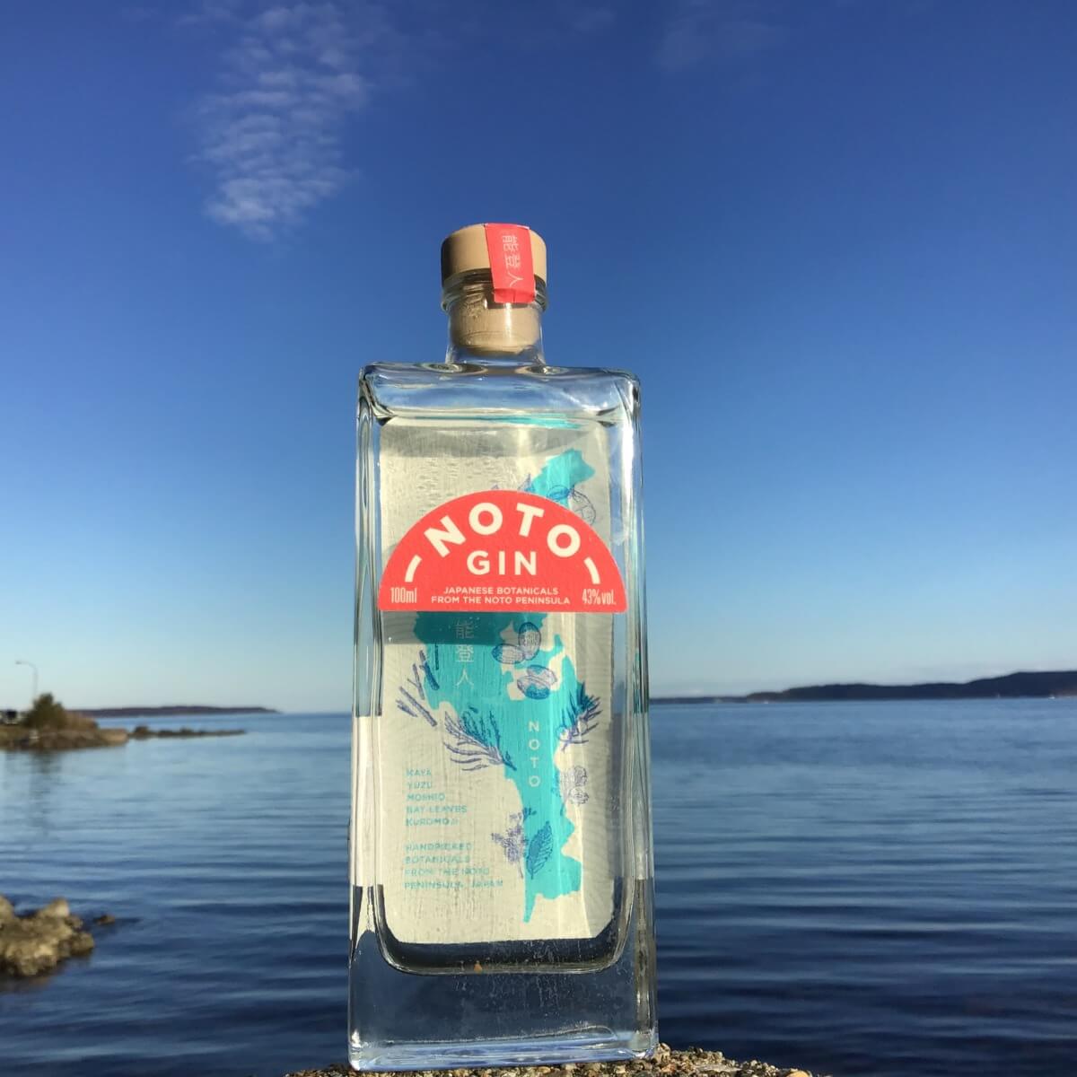 のとジン