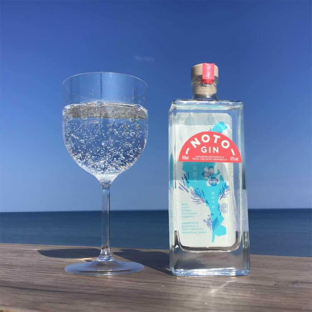 のとジン
