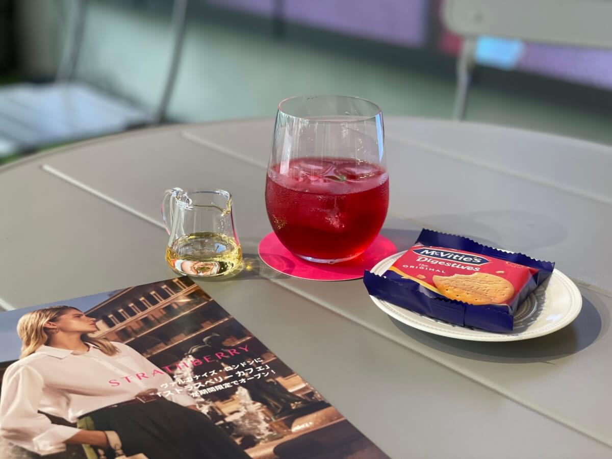 ストラスベリー カフェ