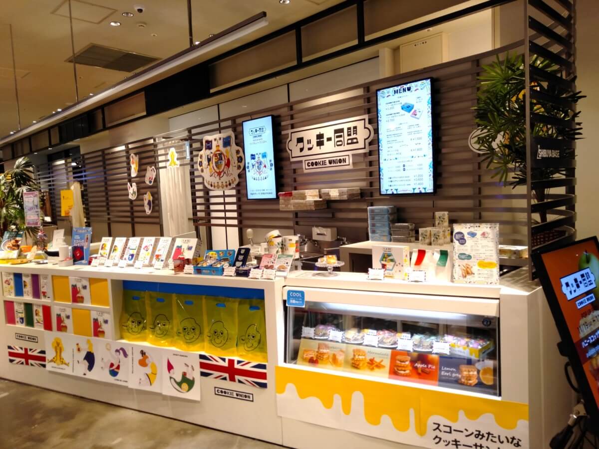 渋谷モディ1階 SHIBUYA BASE