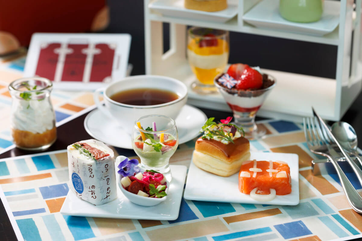 【東京ステーションホテル】英国ラゲッジブランド グローブ・トロッター コラボレーションアフタヌーンティー