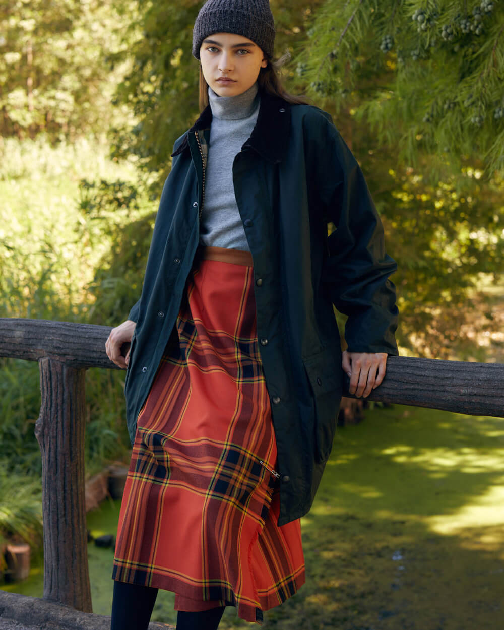 『BRITISH MADE(ブリティッシュメイド)』と「O'NEIL of DUBLIN(オニール オブ ダブリン)」と「macalastair(マカラスター)」のロングキルトスカート