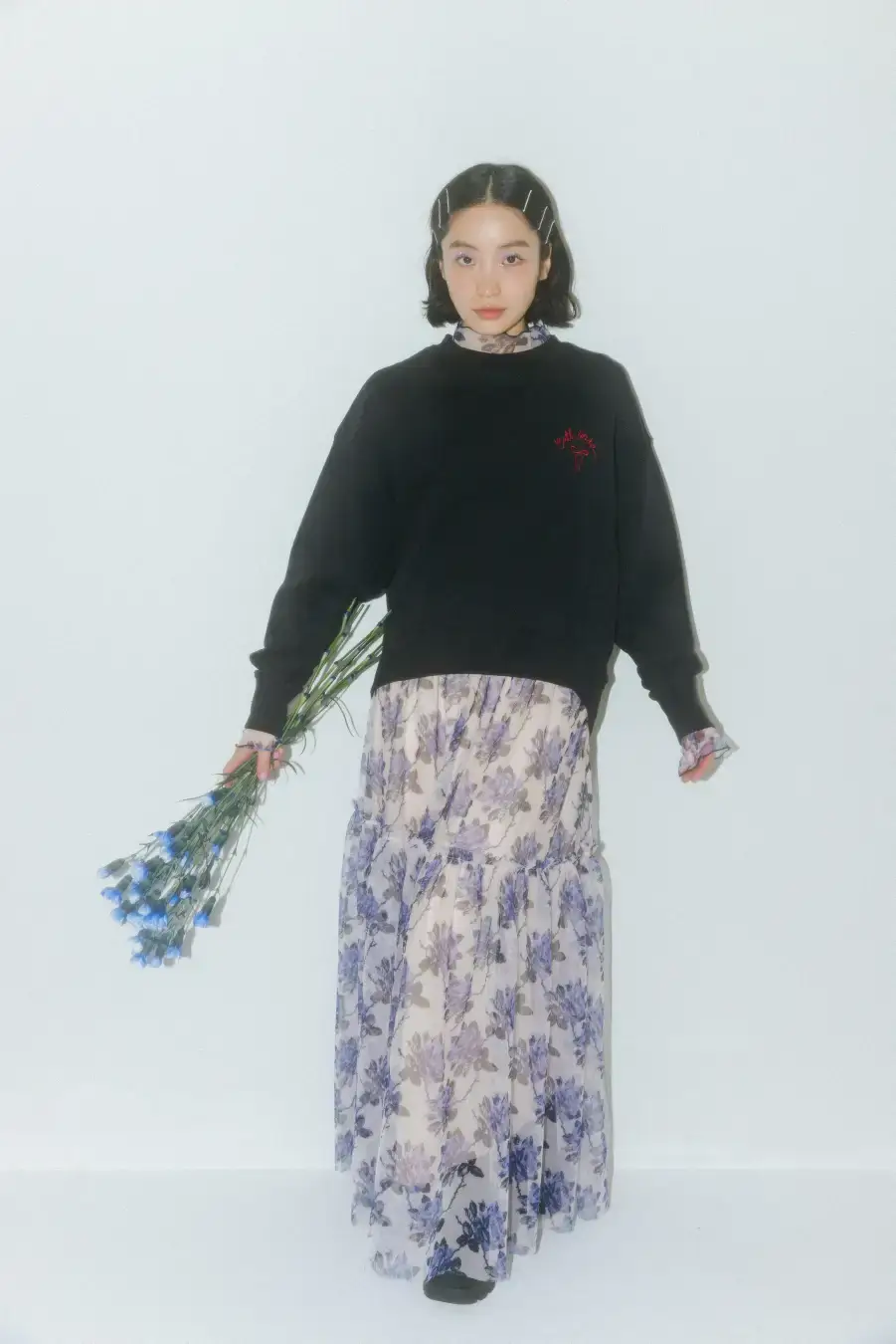 スウェットトップス Flower Bunch / チュールスカート Thorn Rose