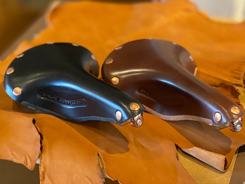 BROOKS PROFESSIONAL サドル　cycle designハンドル 英国限定販売のサドルを数量限定発売！BROOKS ENGLANDの名作「STANDARD
