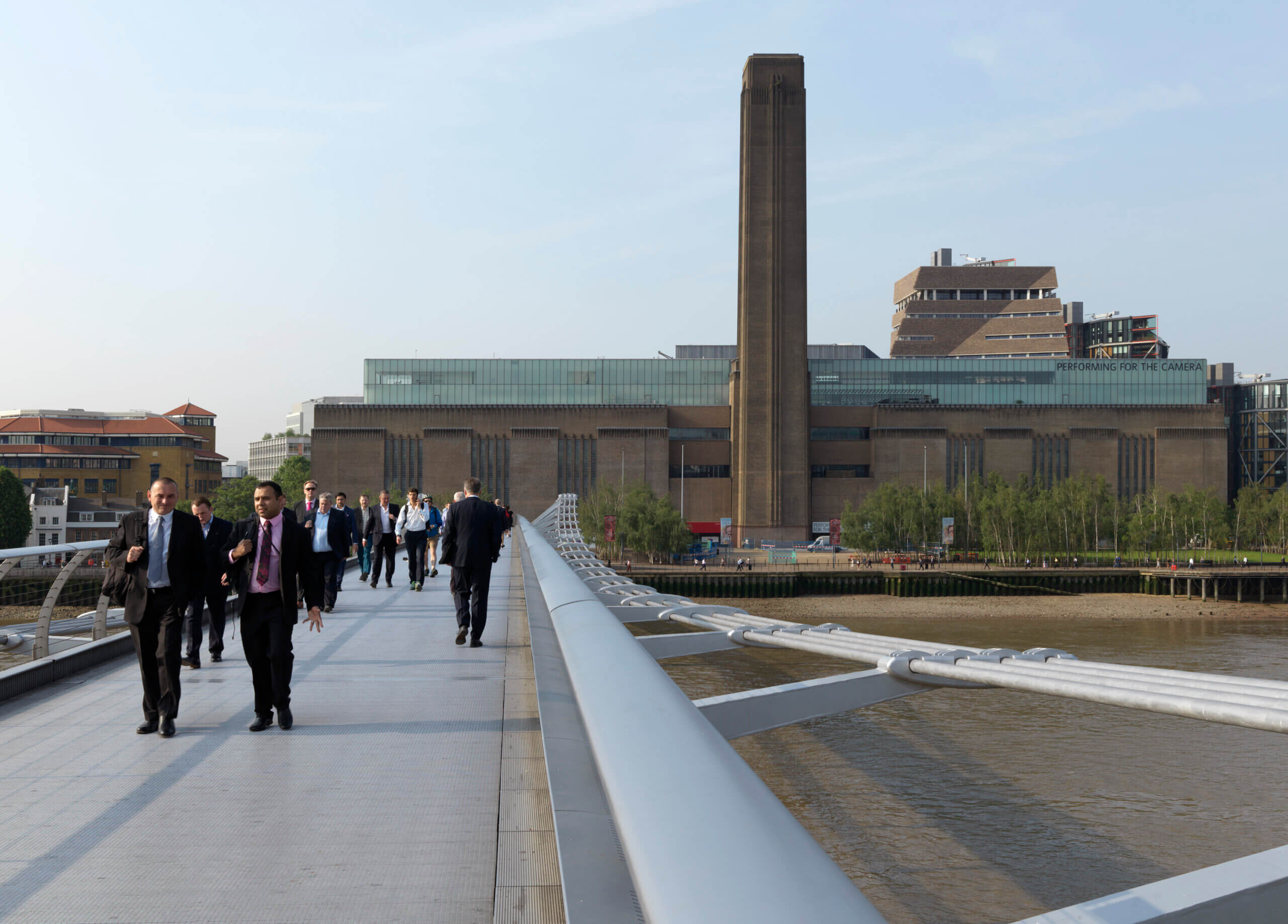 Millenium Bridge, North bank and Southwark Bridge