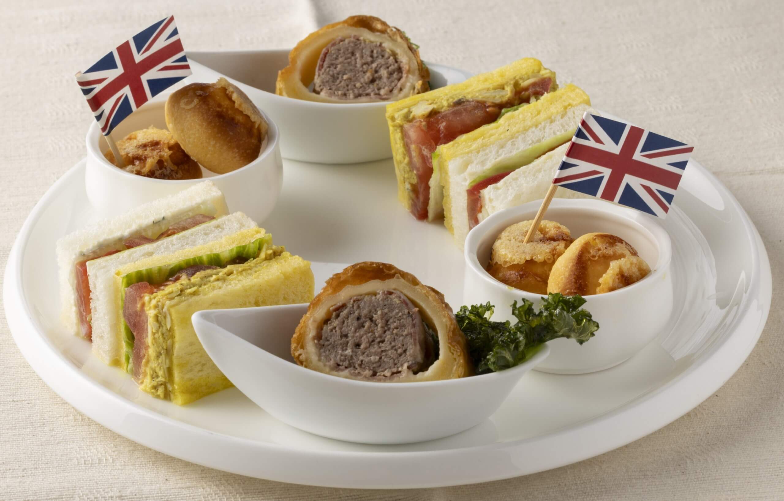 British Summer Afternoon Tea 2段目
