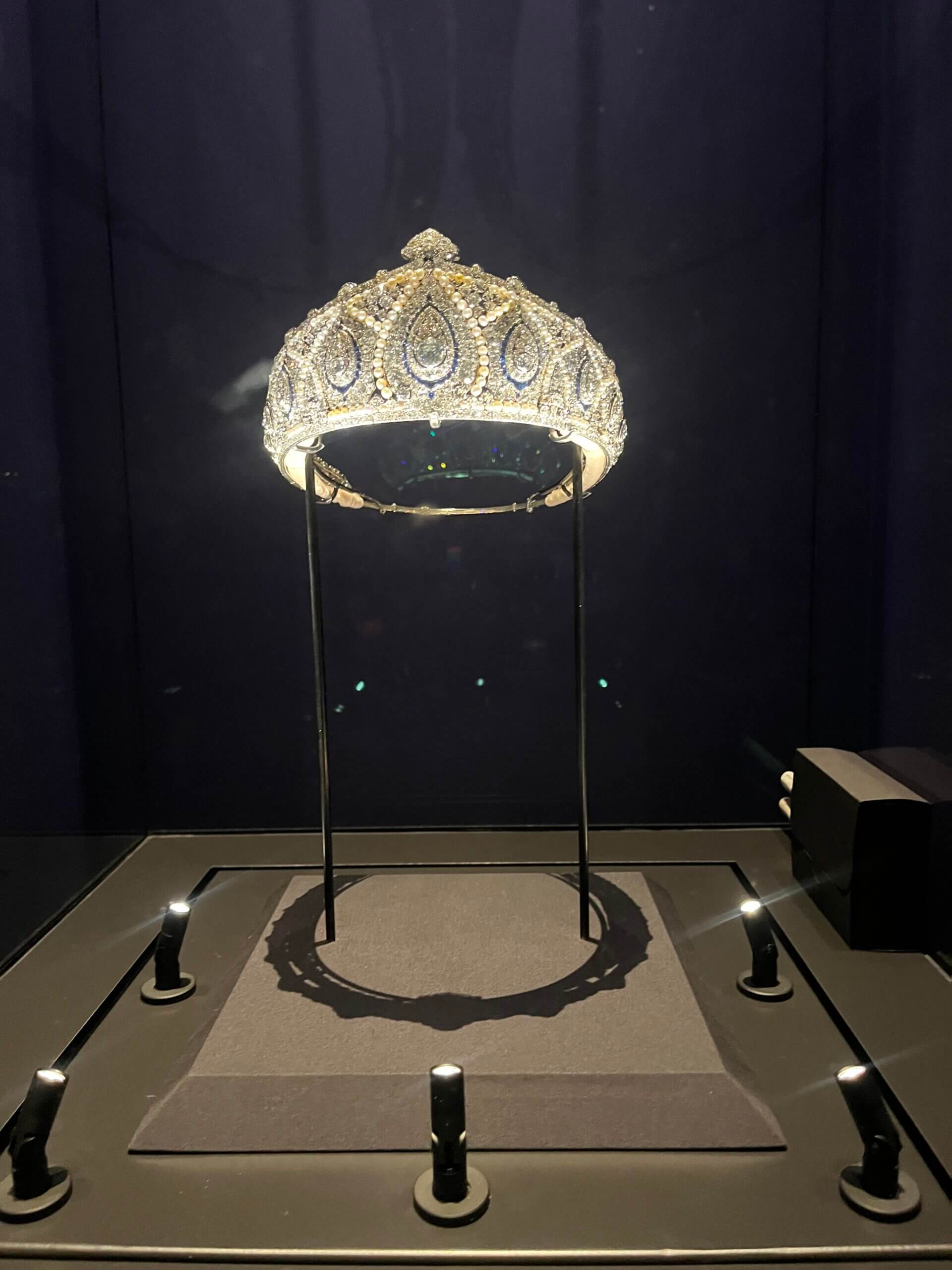 Indian tiara（インディアン・ティアラ）