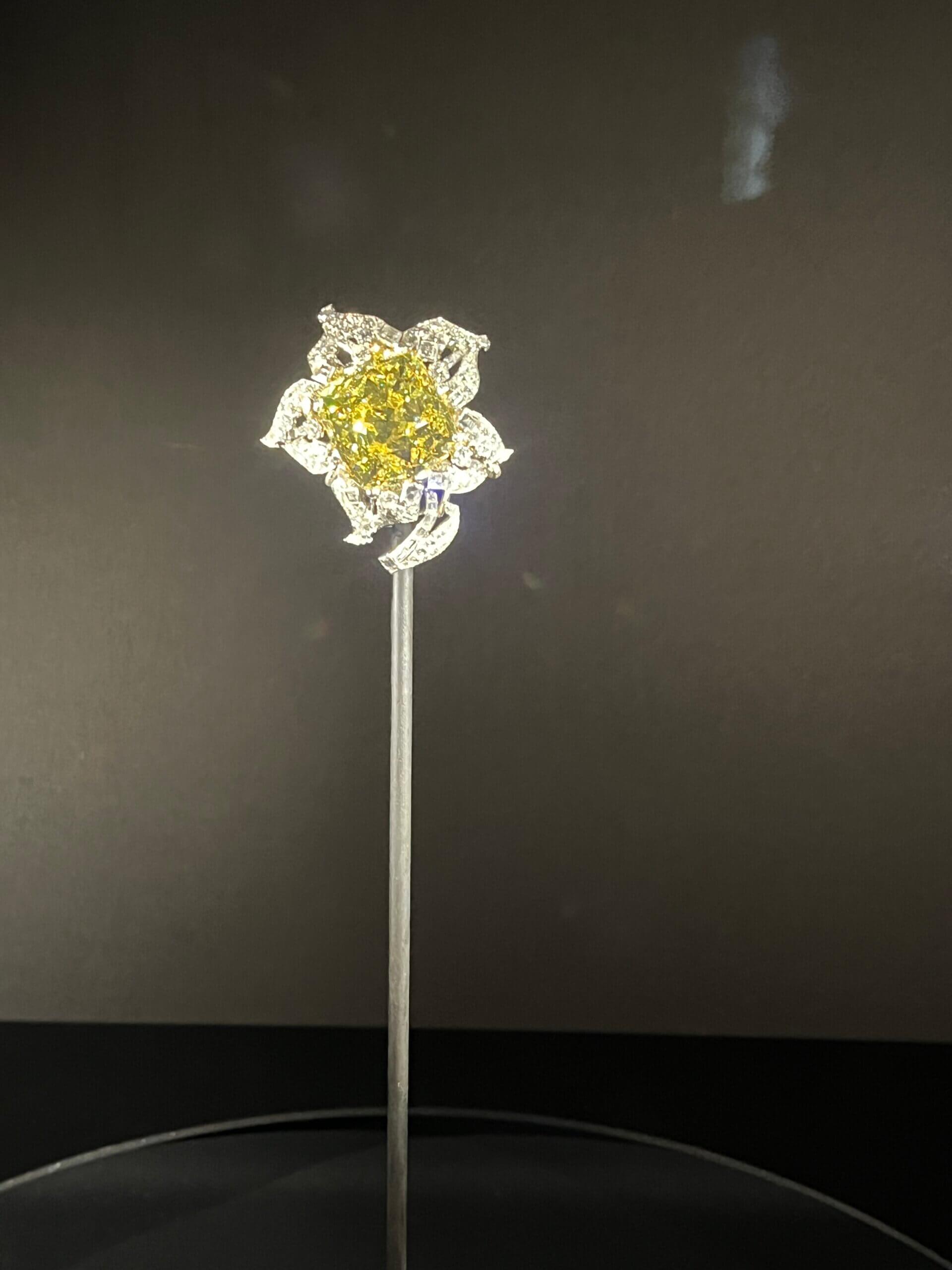 Allnatt diamond brooch（オールナット・ダイヤモンド・ブローチ）