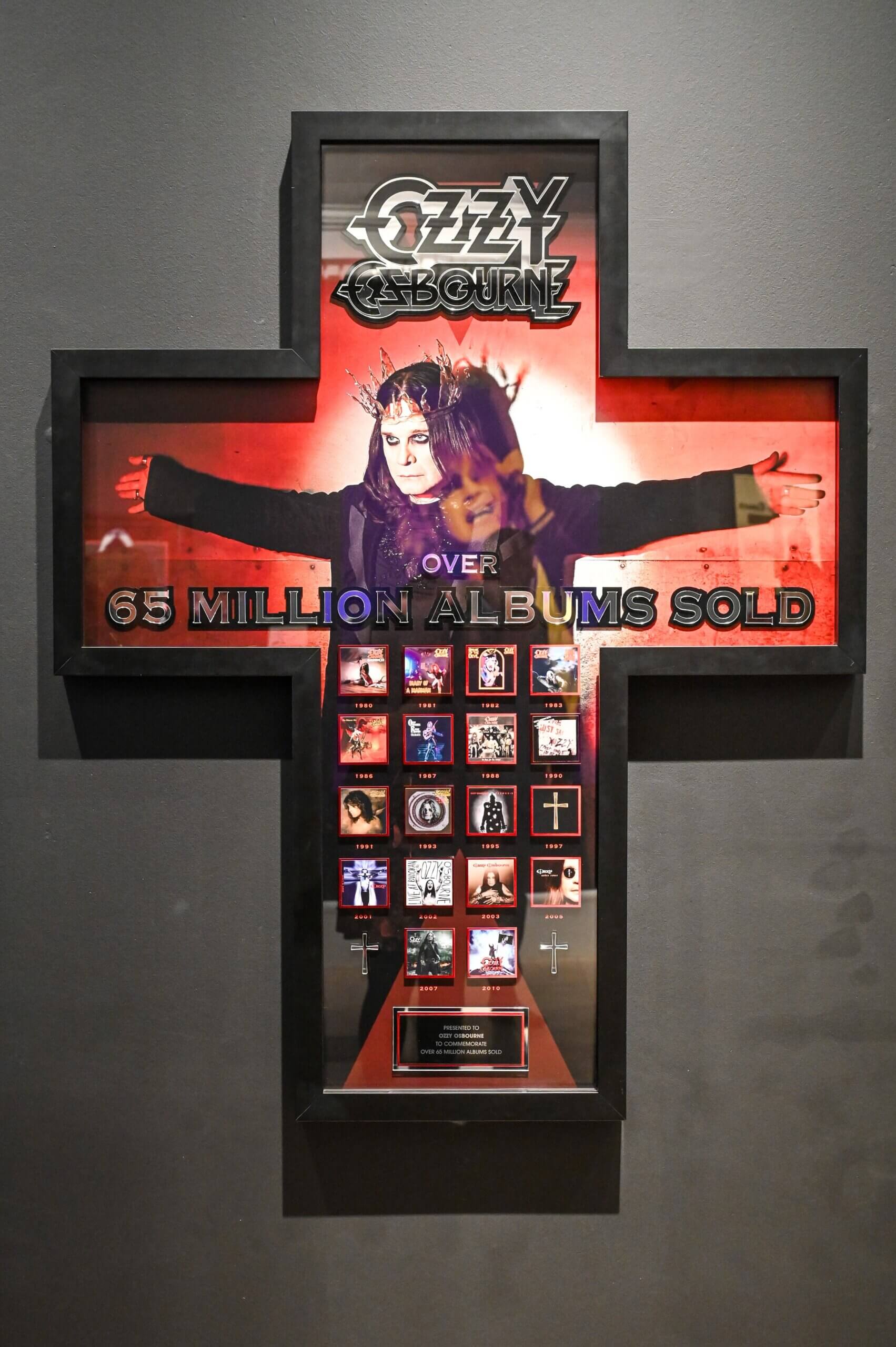 [ 希少 ] Ozzy Osbourne 30周年記念コレクターズED. 輸入版 OZZY OSBOURNE SEVERED HEAD HANES XL 6911 | grea