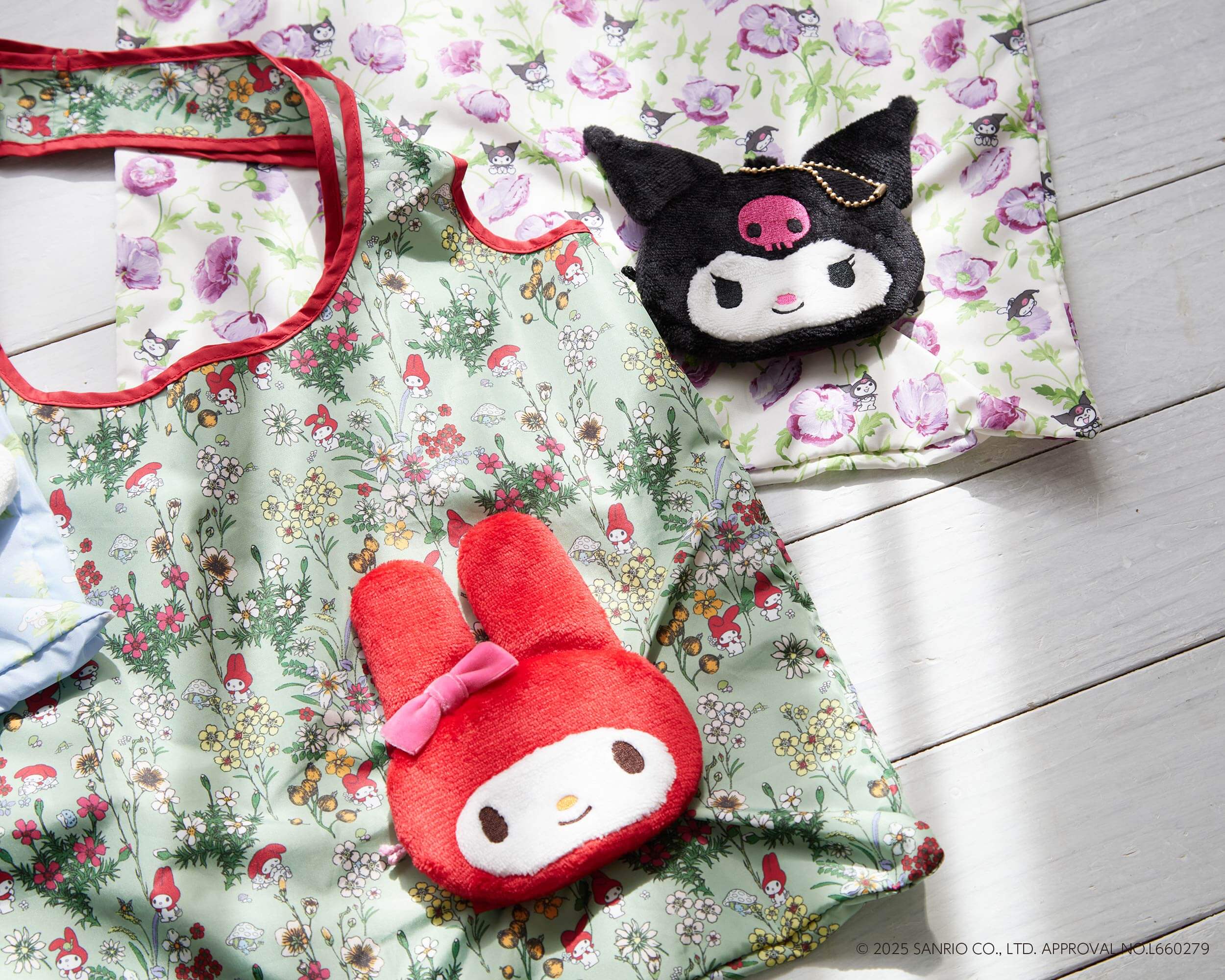 【LAURA ASHLEY】サンリオキャラクターズコラボパッカブル トートバッグ