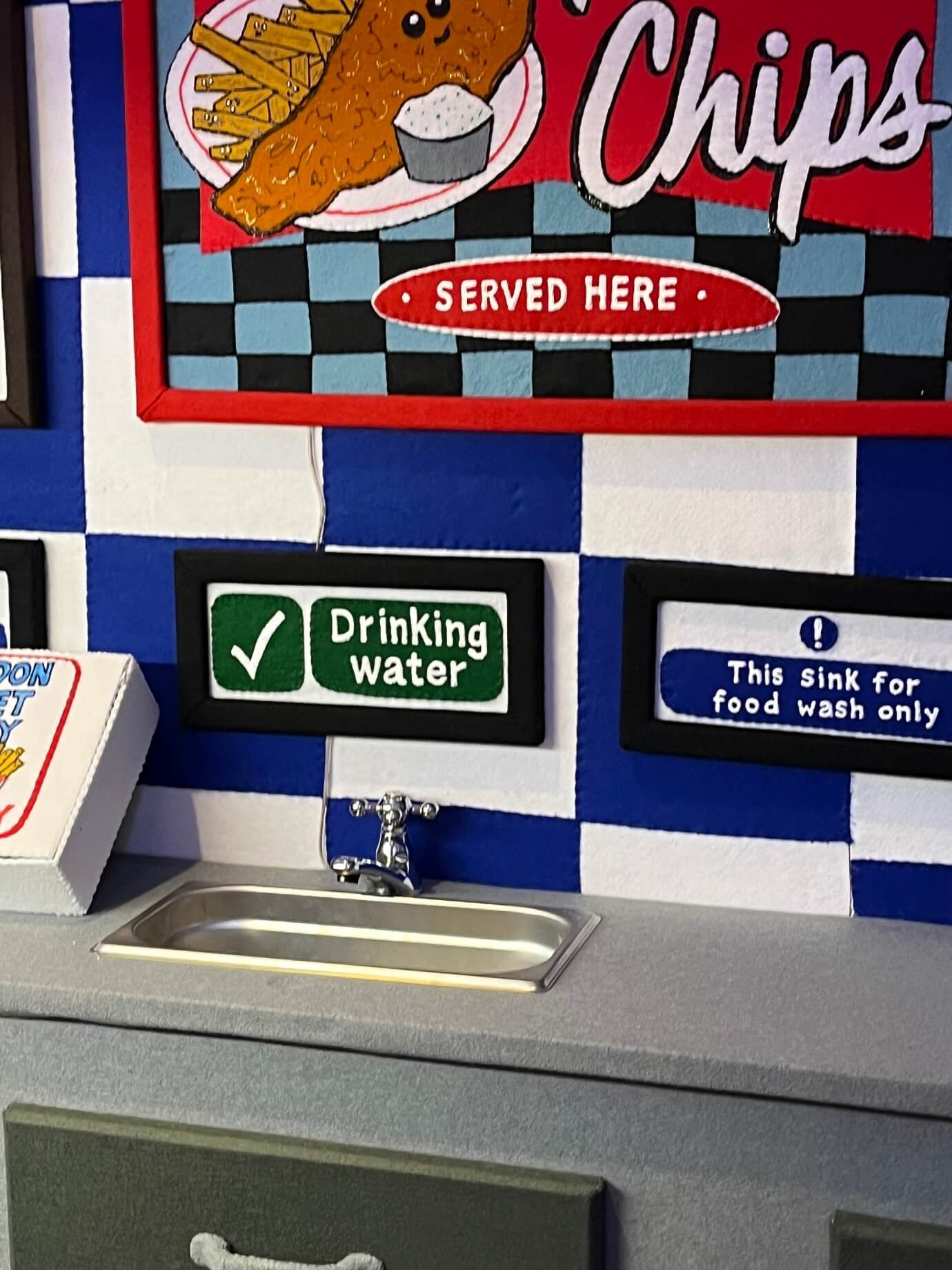 『The Bourdon Street Chippy』30