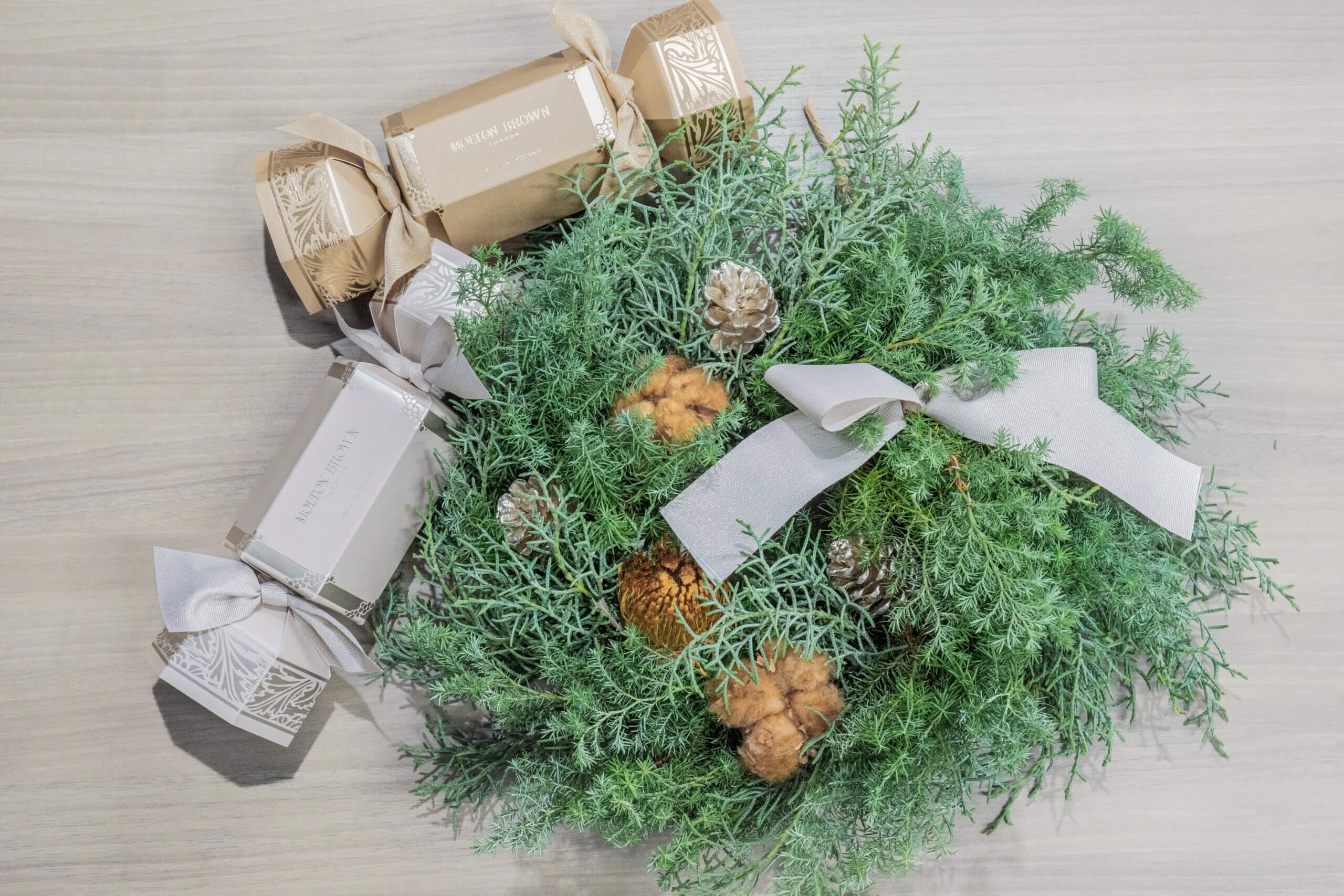 モルトンブラウン、ホリデイコレクション×リース作りのワークショップを開催