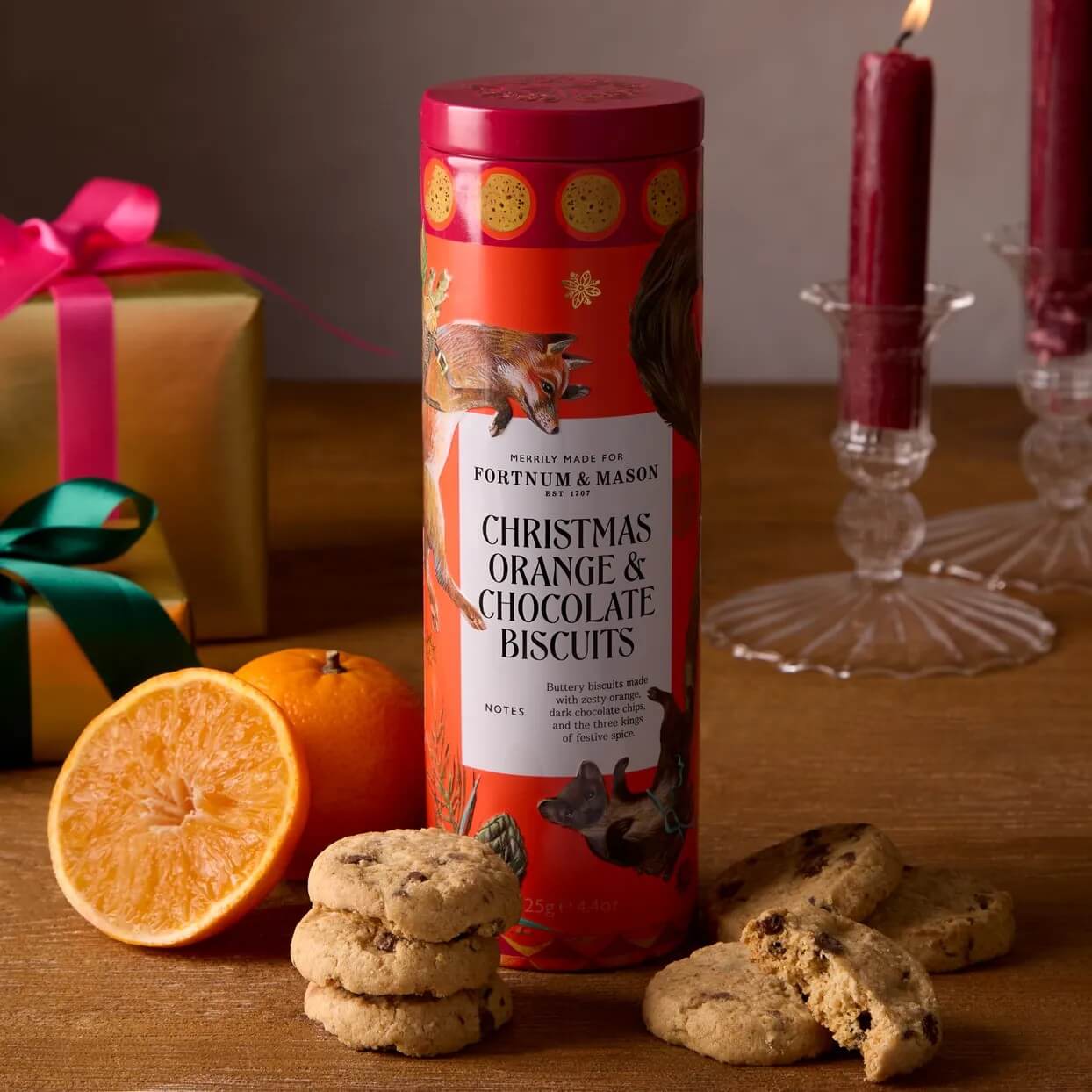 「クリスマス オレンジ＆ダークチョコレートビスケット」（3,888円、125g入）