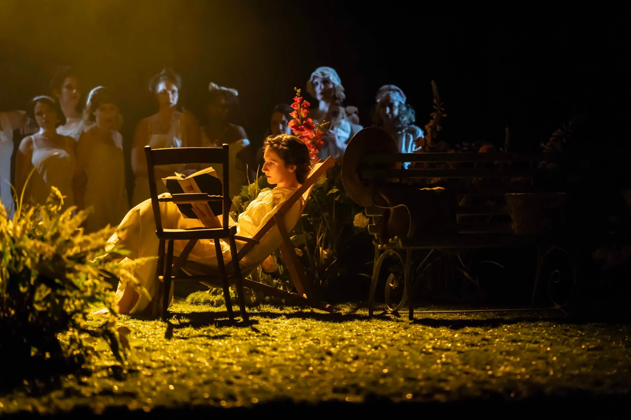 Mrs. Warren’s Profession , at the Garrick Theatre, London, Director: Dominic CookeDesigner: Chloe LamfordImelda Staunton as Mrs. Kitty WarrenBessie Carter as Vivie WarrenCredit: Johan Persson/