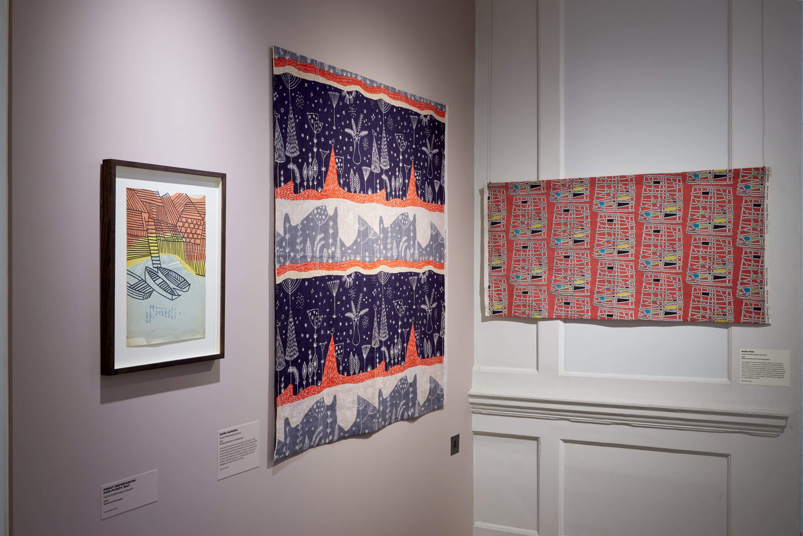 リバティ・ファブリックス150周年を記念する展覧会「Women in Print