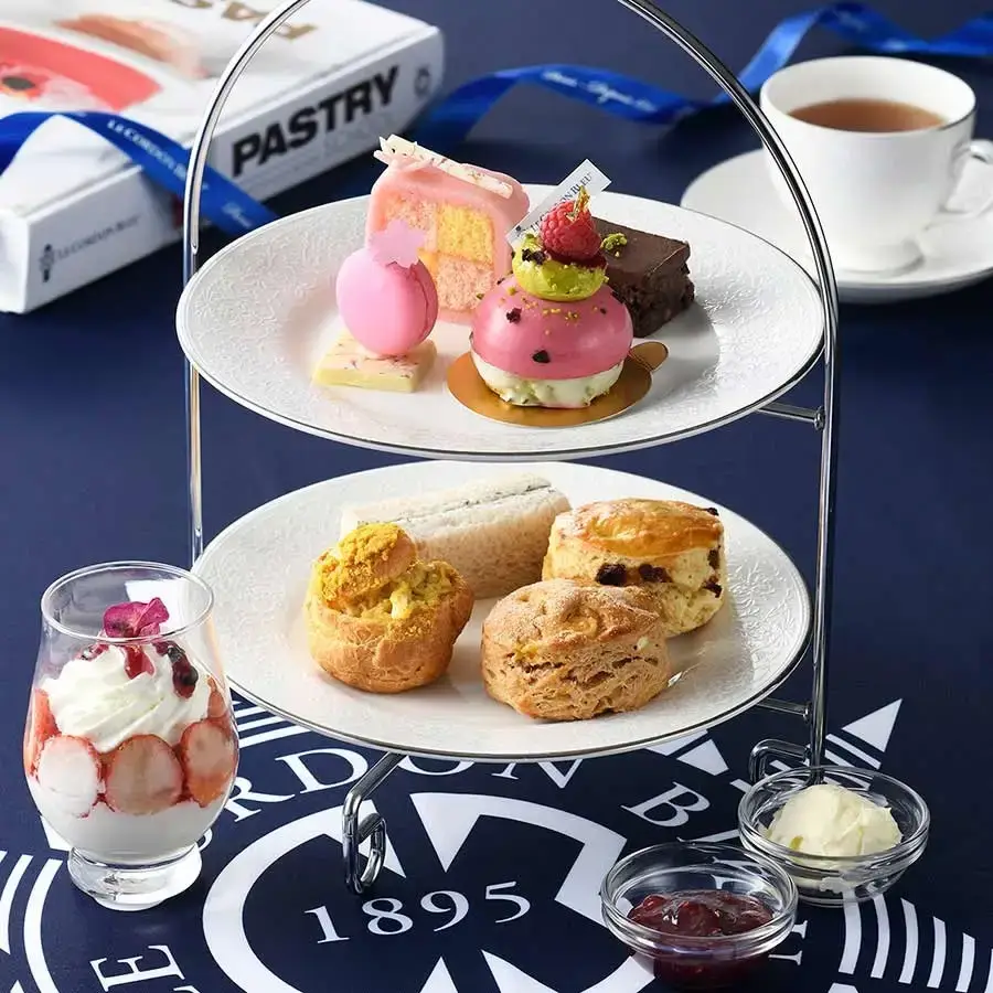 ル・コルドン・ブルー・ロンドン校より、伝説のシェフが来日。伊勢丹英国展を舞台に、アフタヌーンティーを提供