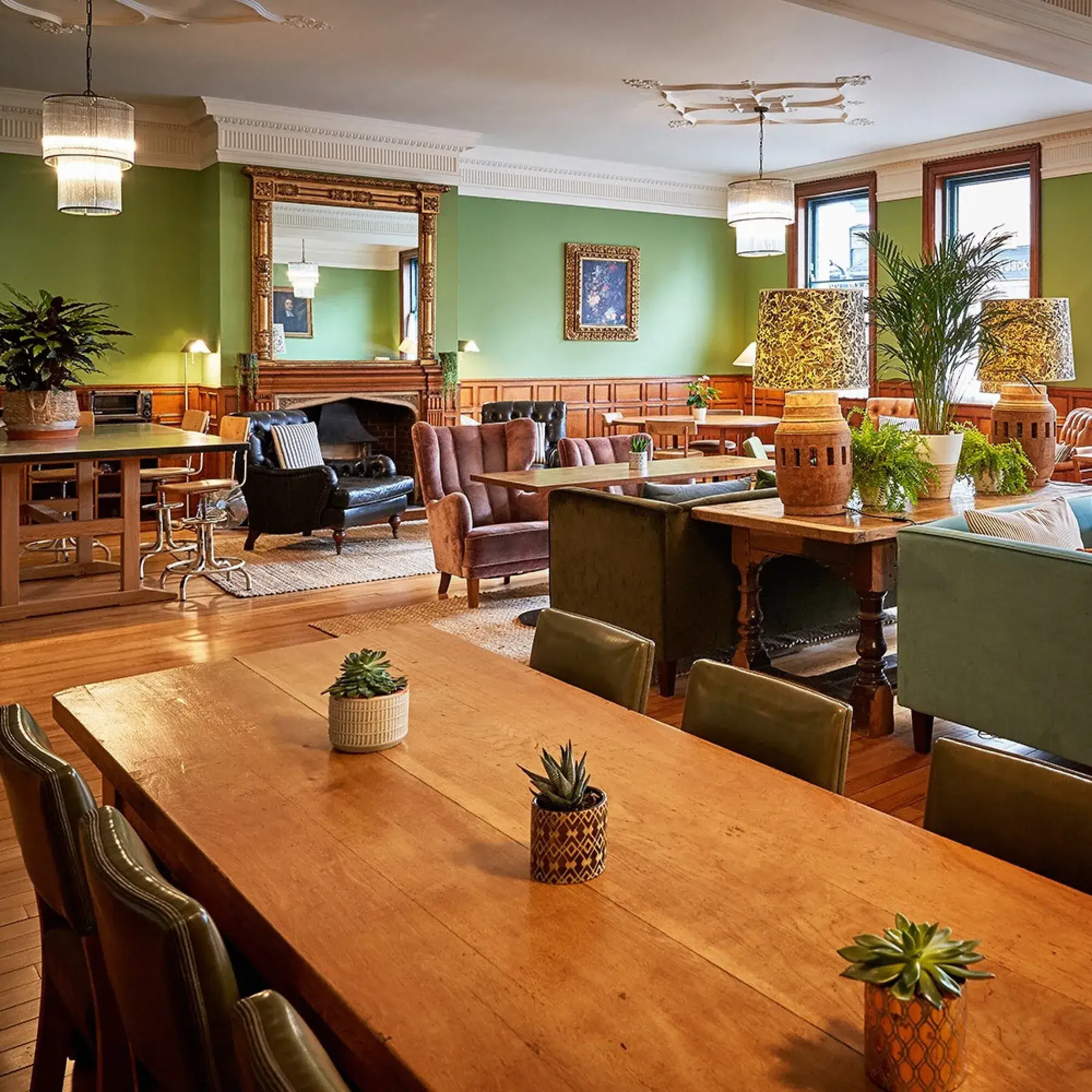 Green Dragon Hotel