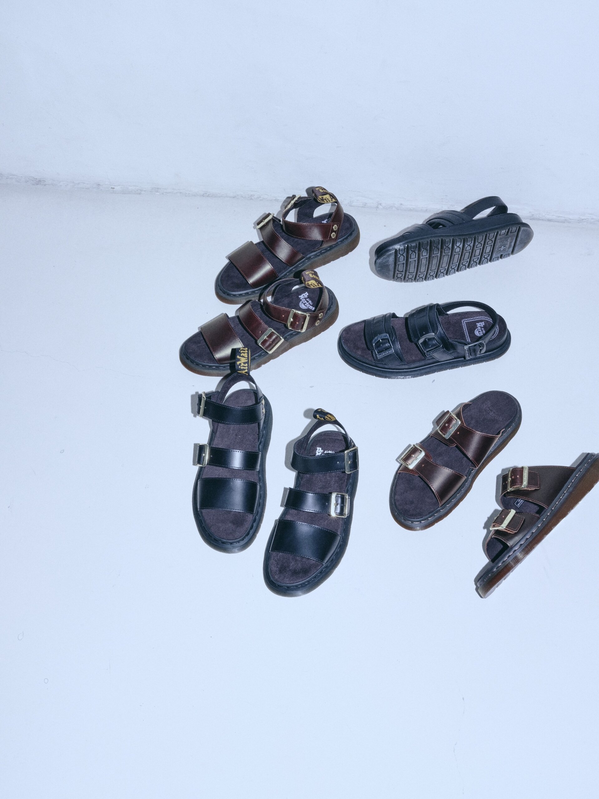 Dr. Martensが新作プレミアムサンダルコレクションを発売