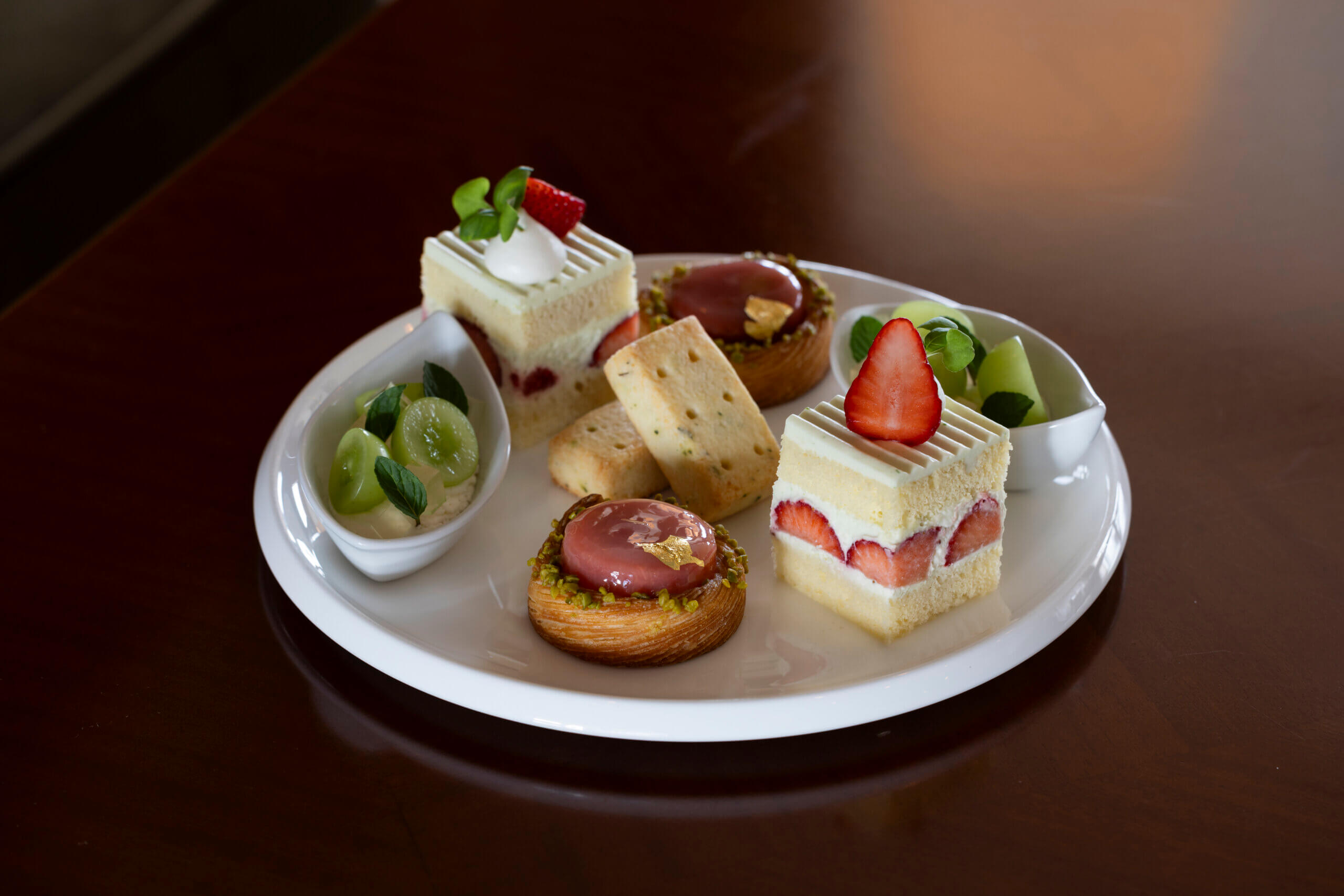 British Summer Afternoon Tea ～Summer Retreat～ 1段目