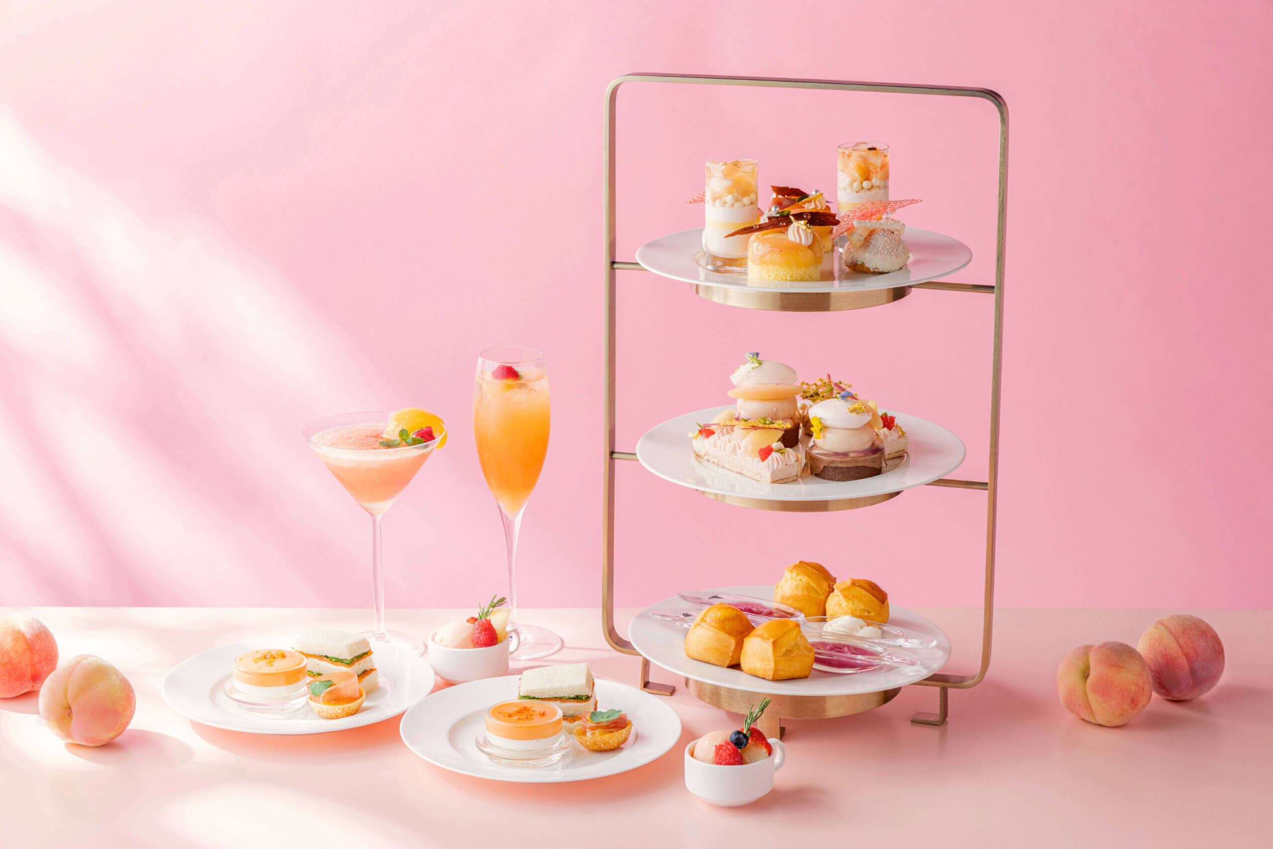 ストリングスホテル東京インターコンチネンタル「ピーチ＆ティーセレクションアフタヌーンティー」