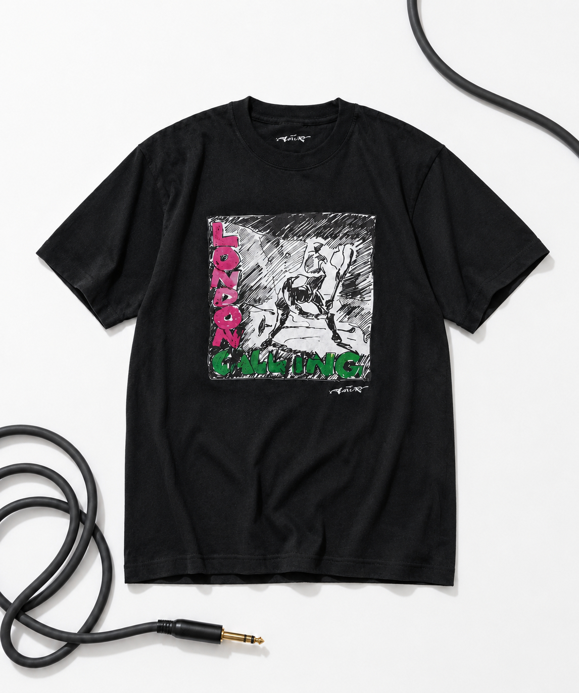 ザ・クラッシュ『ロンドン・コーリング』をレイ・ローリーが描いたTシャツ