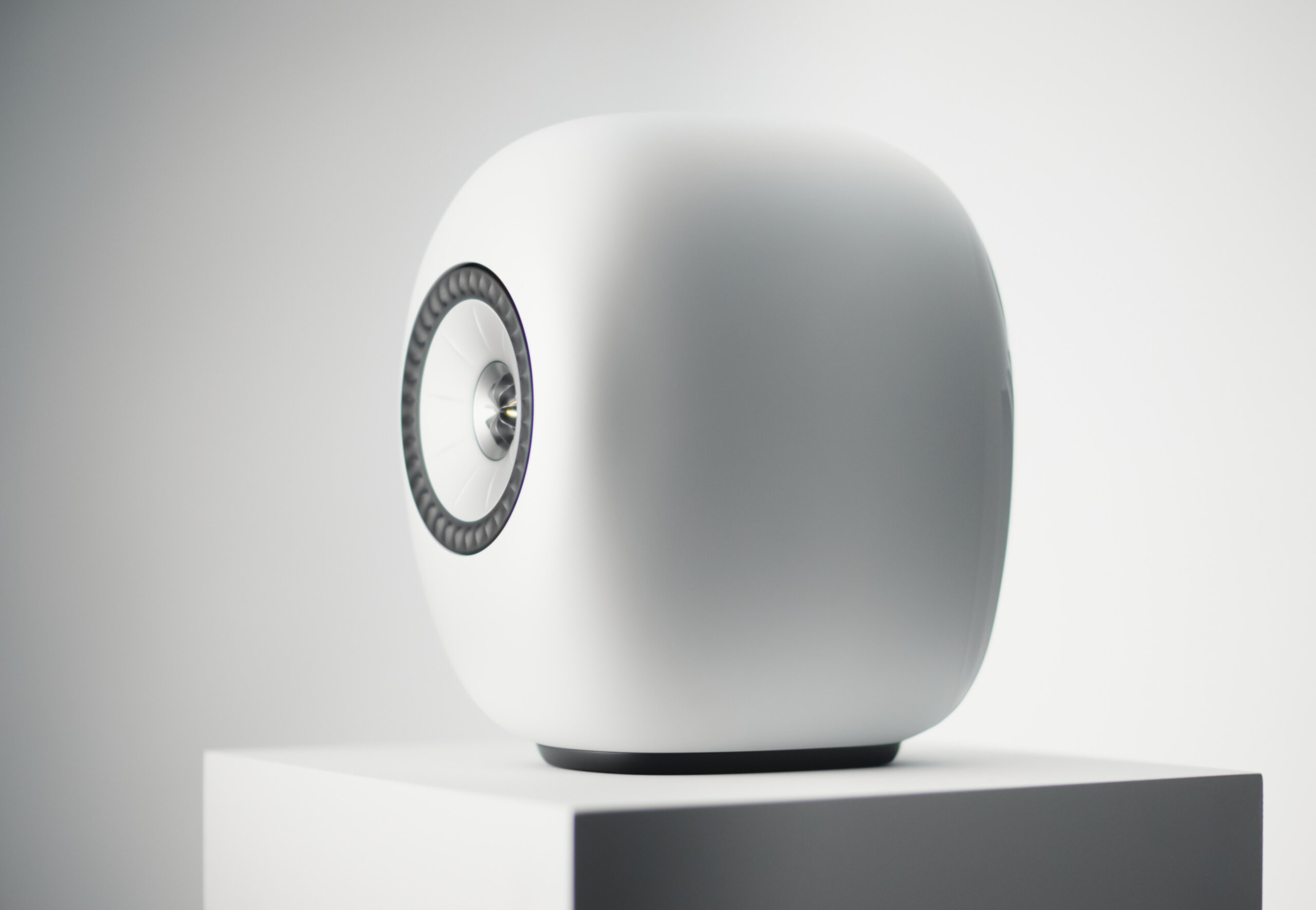 KEF「LS LUXE」