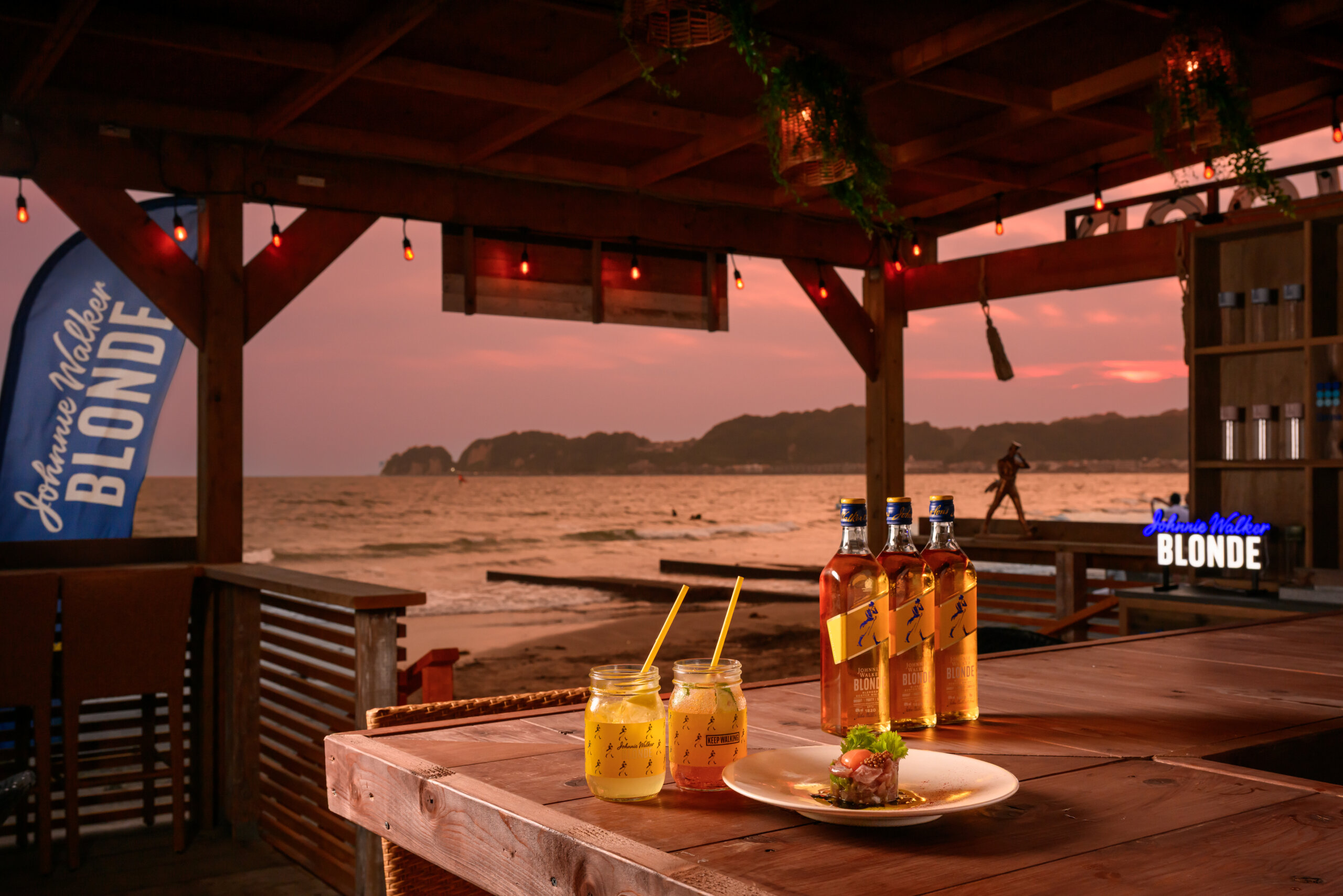 「DRIFTWOOD by JOHNNIE WALKER BLONDE」