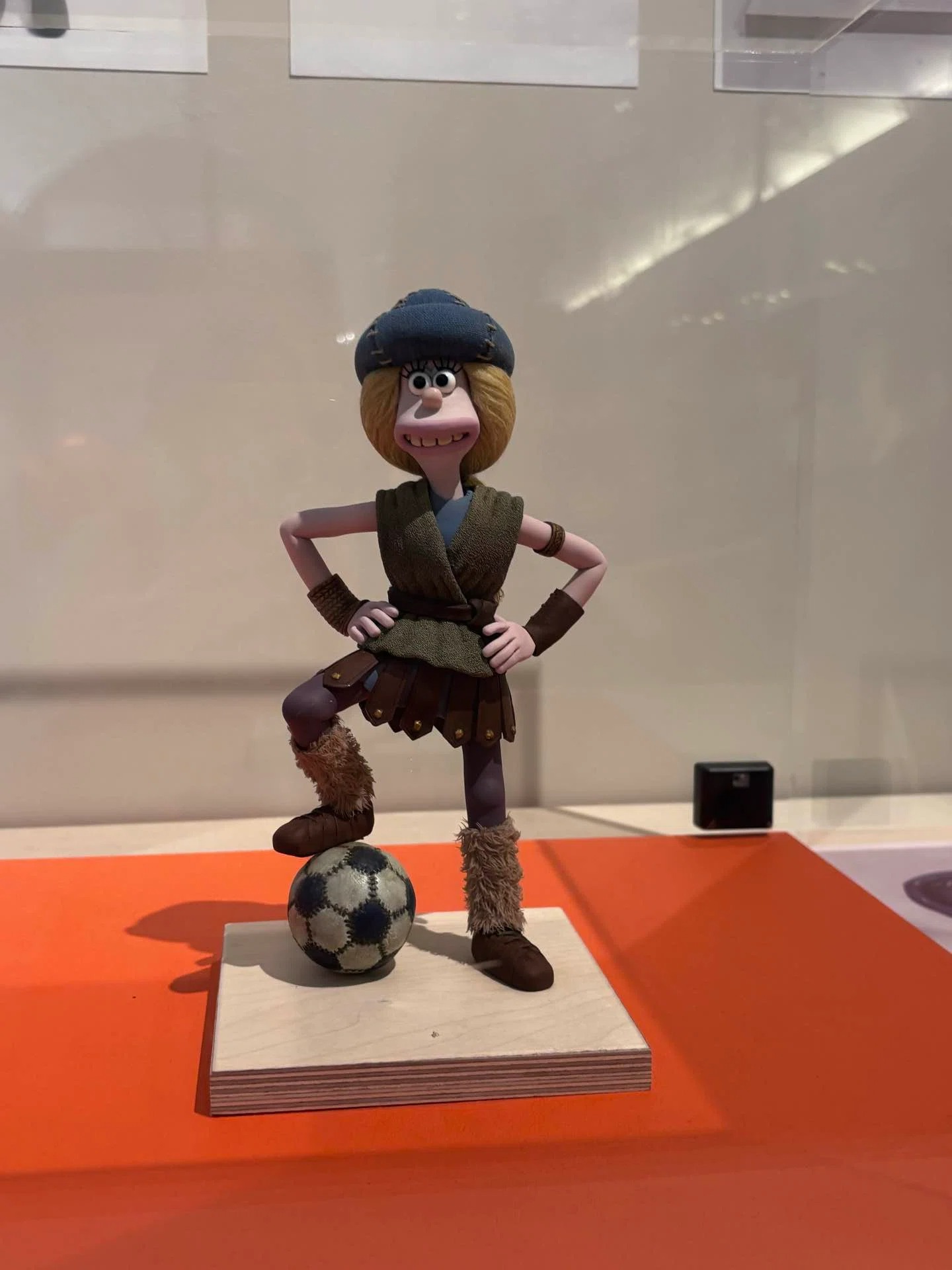 『アーリーマン 〜ダグと仲間のキックオフ!〜』の登場キャラクター・グーナのパペット