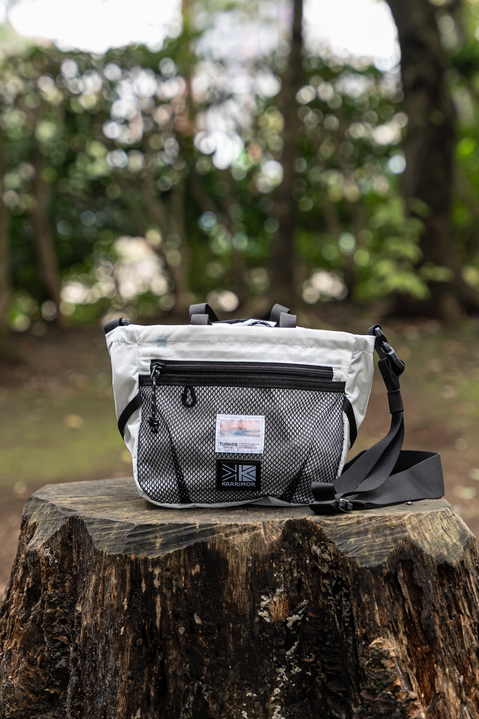 カリマーのショルダーバッグ grab mini carry